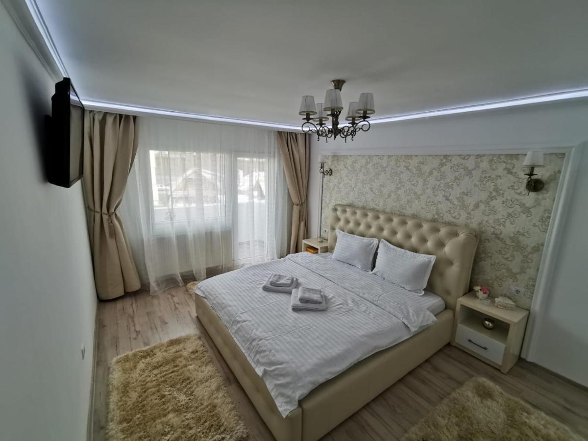 Apartament Gold Luxury Tîrgu Ocna Extérieur photo